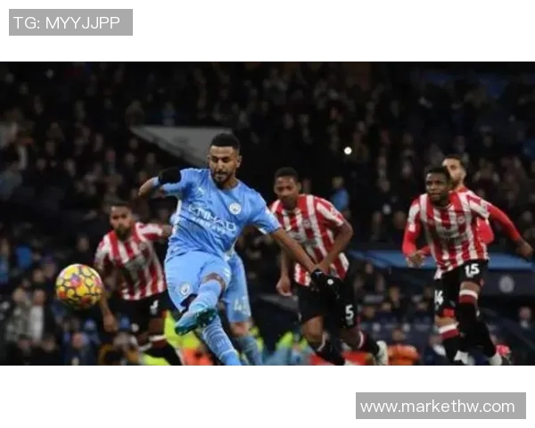 斯通斯关键进球助力曼城逆转胜利展现强大团队实力