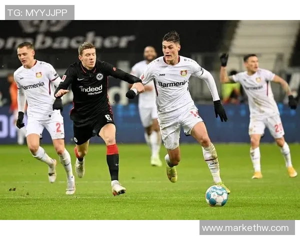 柏林联逆袭胜法兰克福,豪取关键胜利 柏林联逆袭胜法兰克福,豪取关键胜利