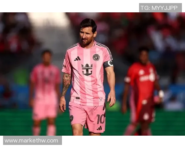 利物浦官方宣布续约梅西，打造更强大阵容迎战新赛季