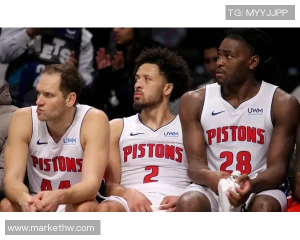 活塞队遭遇失利,球迷对主教练提出质疑 活塞队遭遇失利,球迷对主教练提出质疑