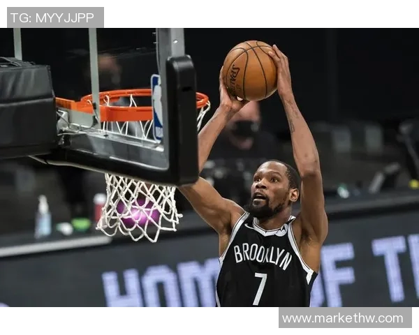 篮网大胜雄鹿，杜兰特砍下31分：超巨实力尽显